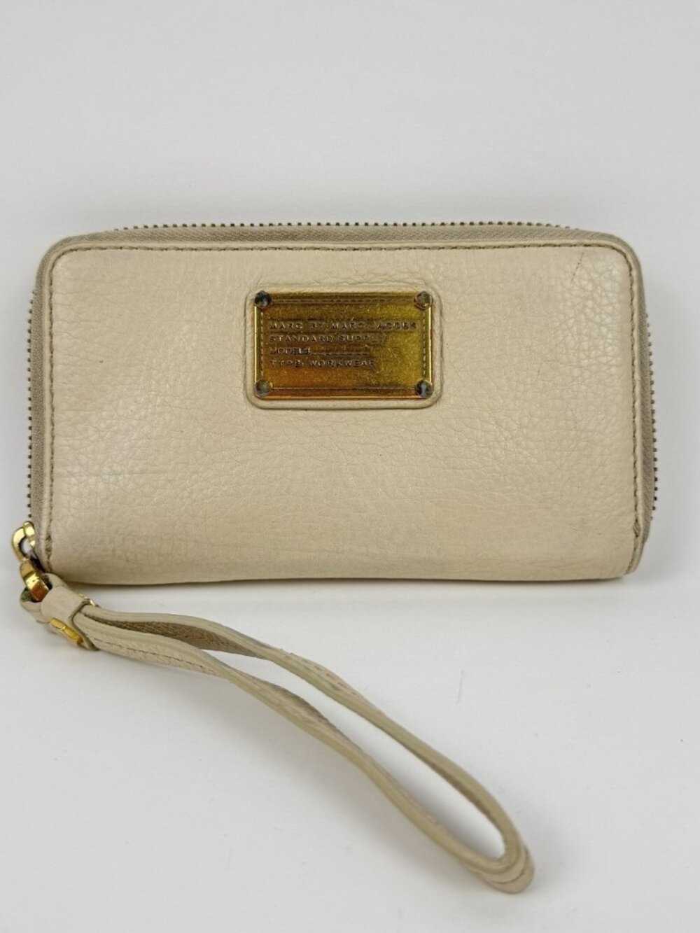 Marc by Marc Jacobs Ivory Pebbled Leather Zip Around Wristlet Wallet
